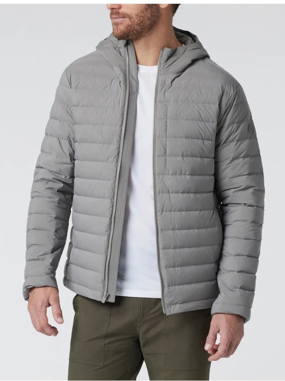 Vuori Steadfast Puffer Jacket Hooded shiitake grey Men’s Large.